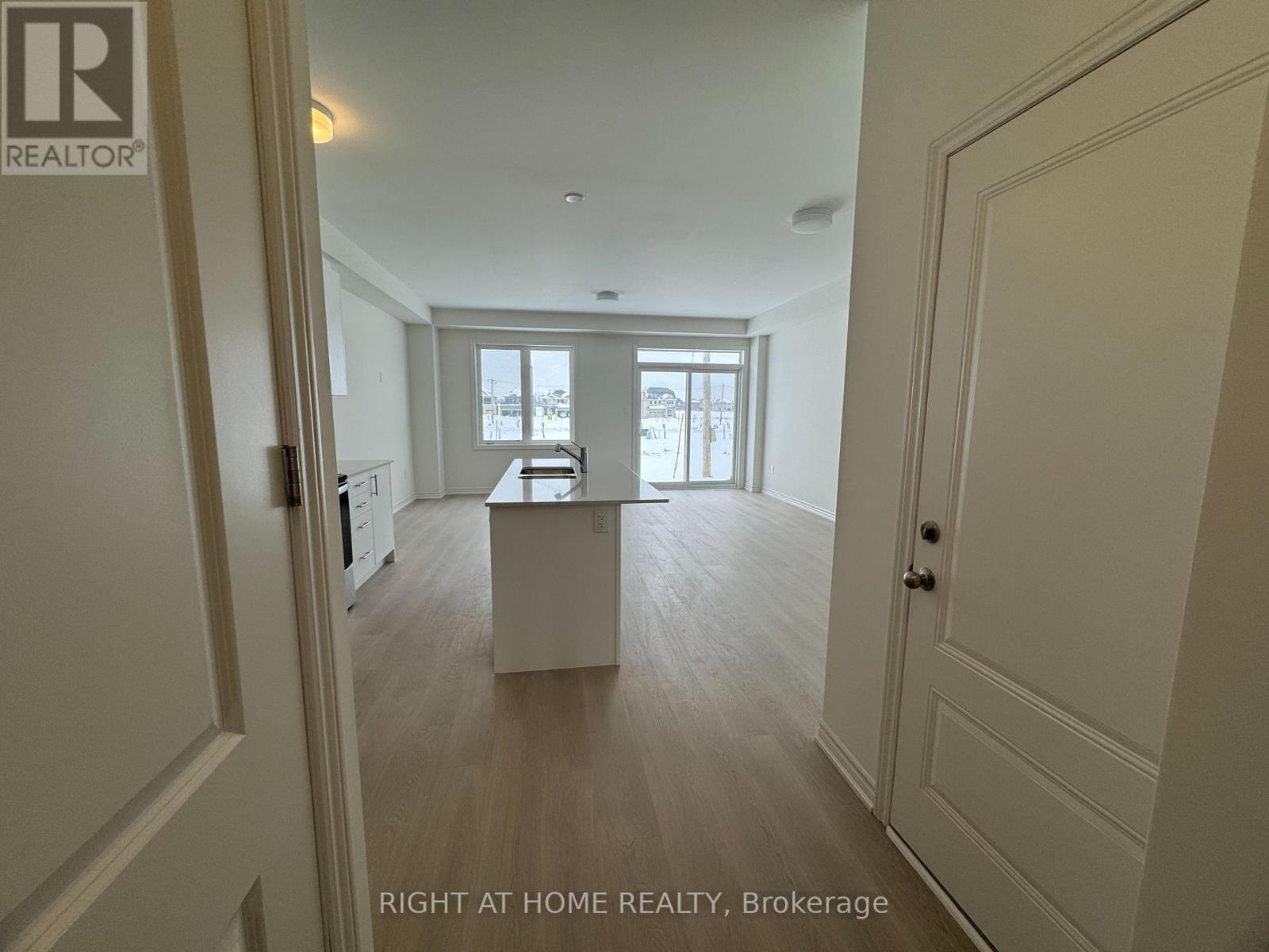 68 Sanderson Drive, Kawartha Lakes, Ontario  K9V 0S8 - Photo 8 - X12769522