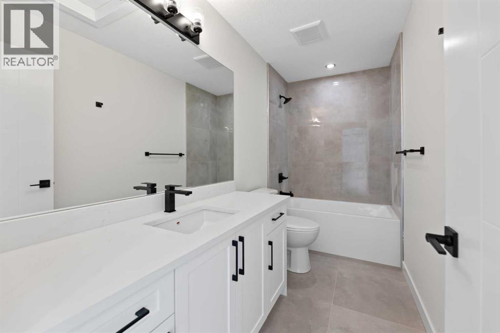 9 Mcclung Gate, Carstairs, Alberta  T0M 0N0 - Photo 26 - A2273235