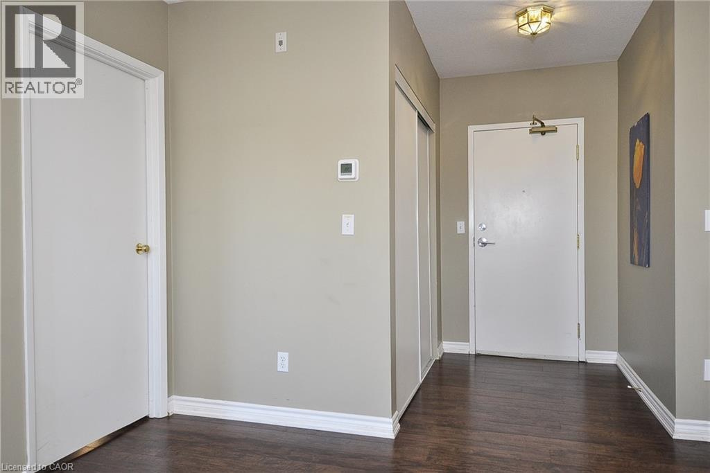 345 Briarmeadow Drive Unit# 302, Kitchener, Ontario  N2A 4J6 - Photo 2 - 40799790