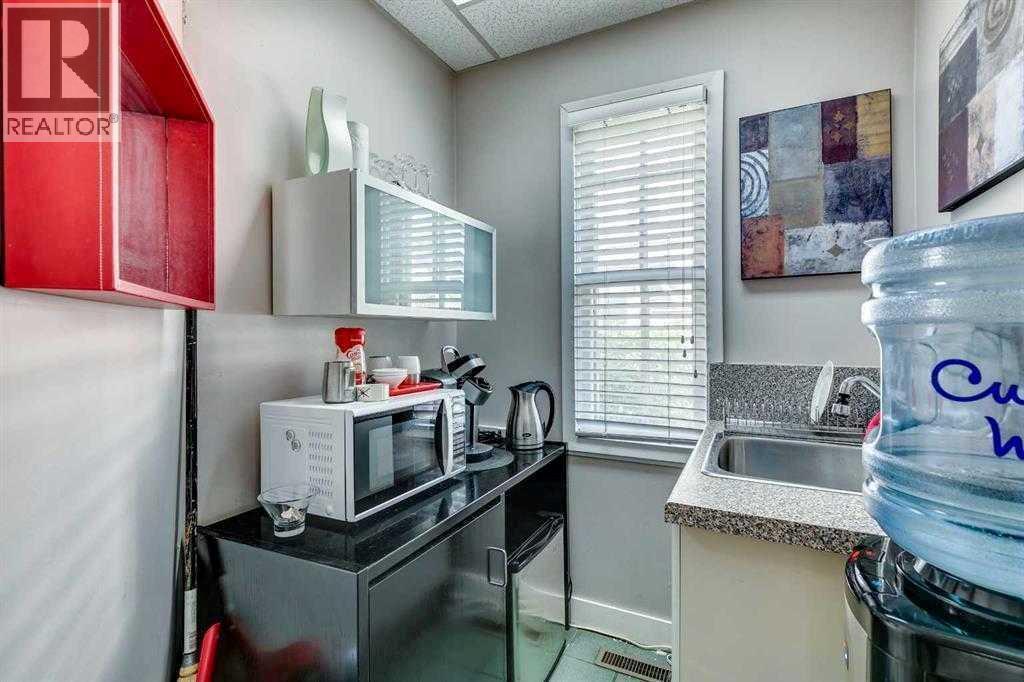 1801 8 Street Sw, Calgary, Alberta  T2T 2Z2 - Photo 12 - A2281793