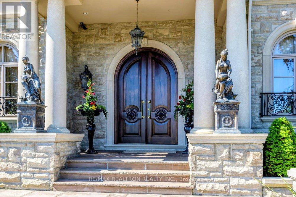 30 Nightfall Court, Vaughan, Ontario  L0J 1C0 - Photo 13 - N12769556