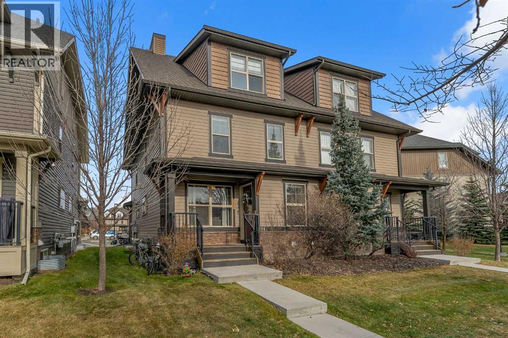 201, 50 Belgian Lane, Cochrane, Alberta  T4C 0Y5 - Photo 2 - A2273464