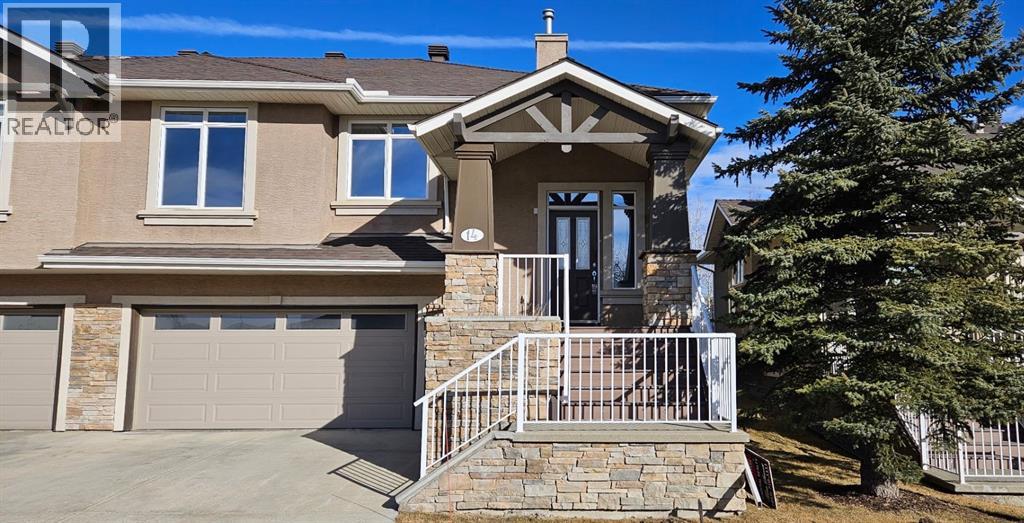 14 Discovery Woods Villas SW, Calgary, Alberta