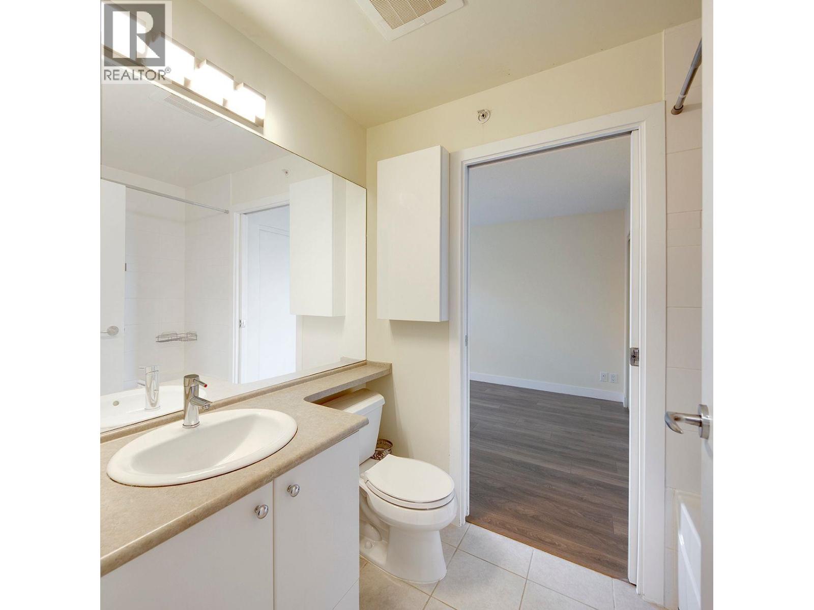 401 7088 Mont Royal Square, Vancouver, British Columbia  V5S 4X7 - Photo 17 - R3086888