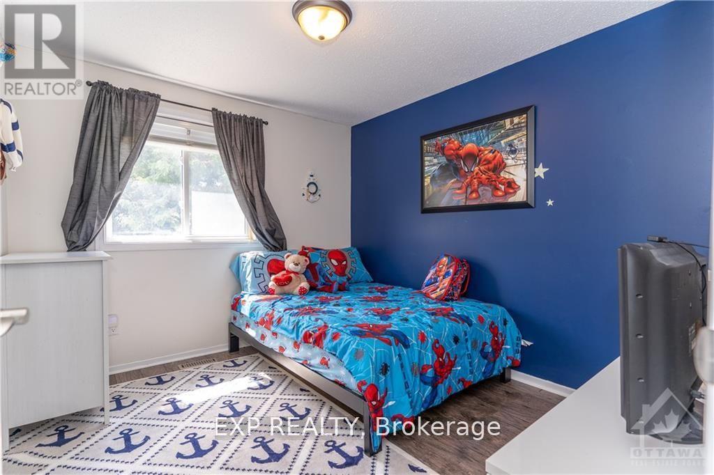 43 Exeter Drive, Ottawa, Ontario  K2J 1Z9 - Photo 10 - X12769592