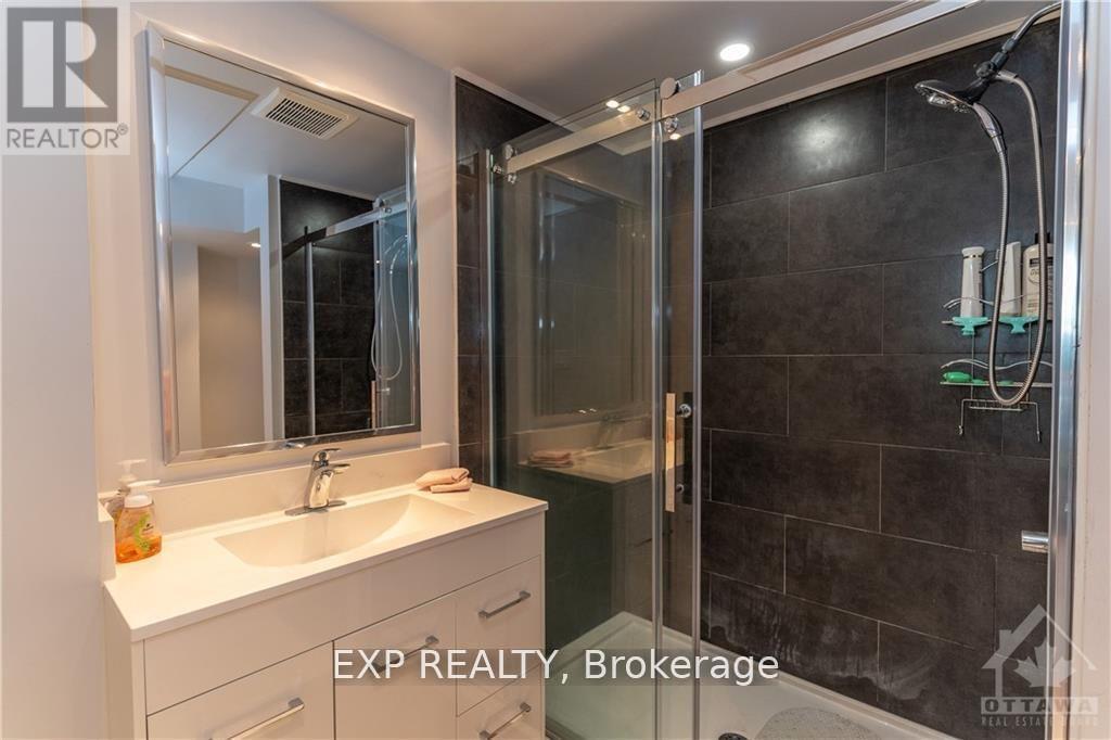 43 Exeter Drive, Ottawa, Ontario  K2J 1Z9 - Photo 13 - X12769592