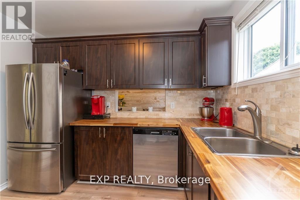 43 Exeter Drive, Ottawa, Ontario  K2J 1Z9 - Photo 6 - X12769592