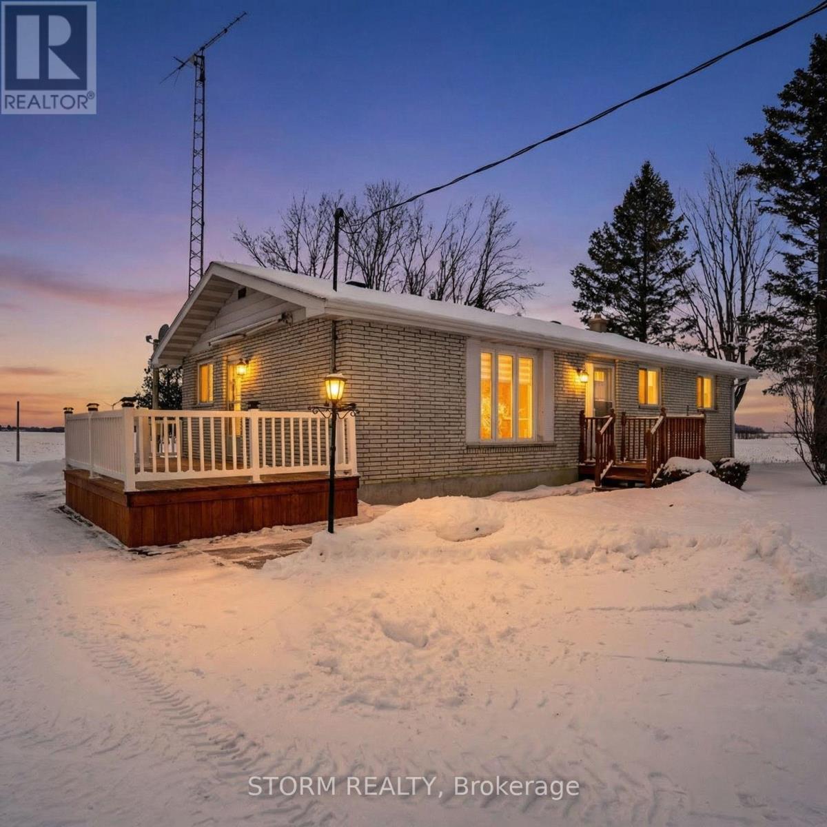 3410 Goldfield Road S, South Stormont, Ontario  K0C 1K0 - Photo 2 - X12769566