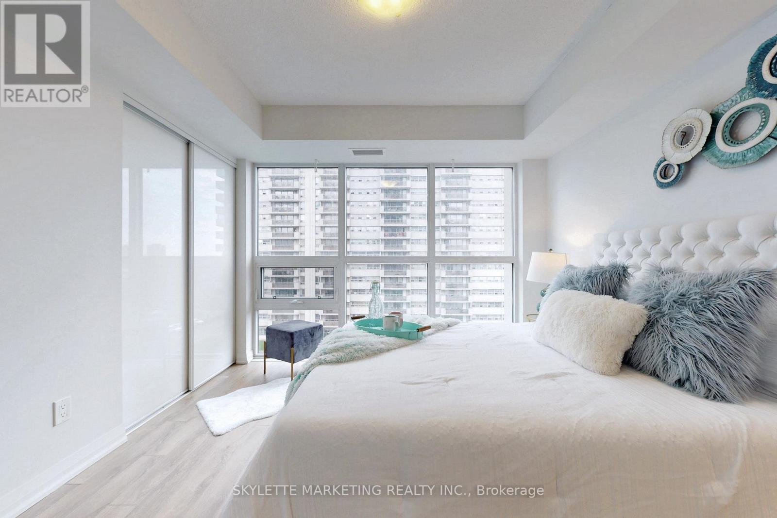 609 - 30 Meadowglen Place, Toronto, Ontario  M1G 0A6 - Photo 16 - E12769590