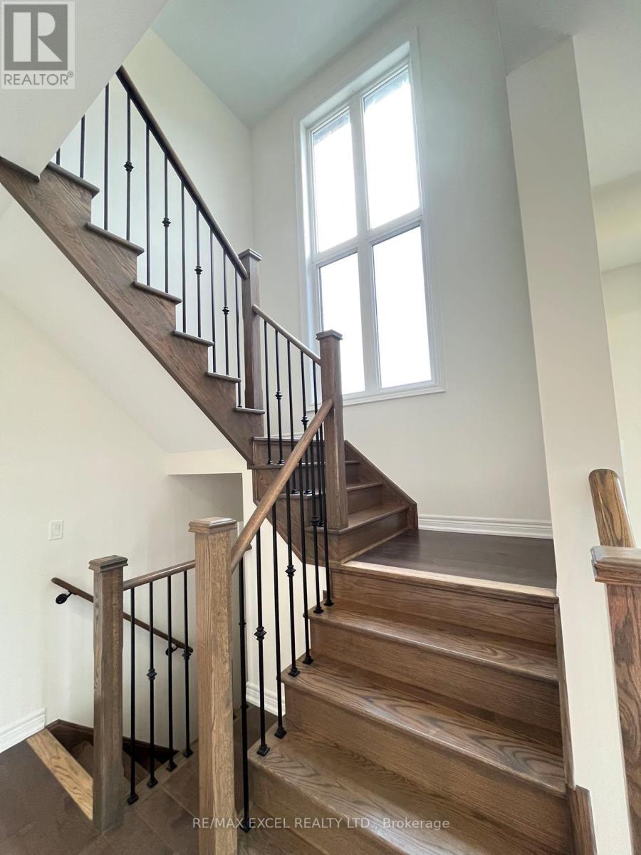 24 Stubbs Lane, Aurora, Ontario  L4G 3Y3 - Photo 18 - N12769570