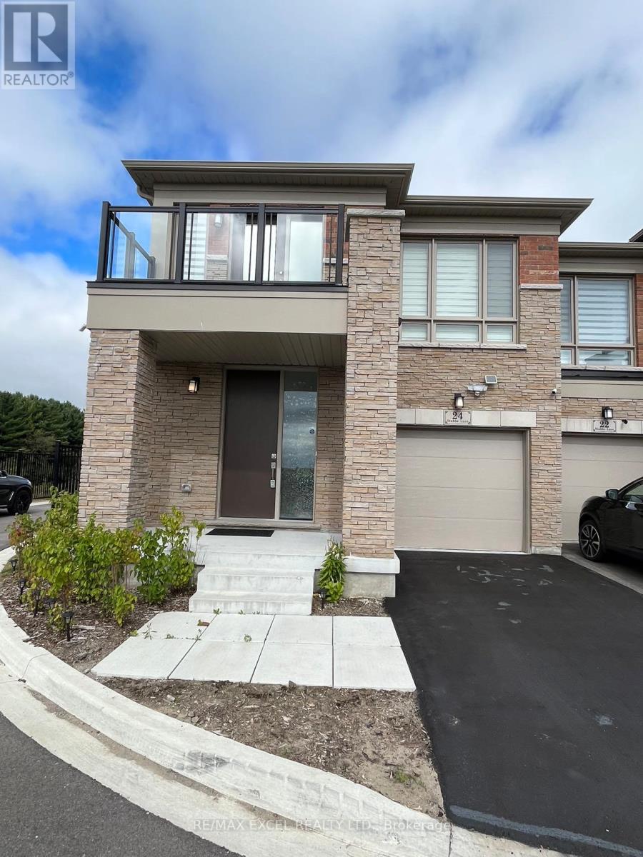 24 Stubbs Lane, Aurora, Ontario  L4G 3Y3 - Photo 2 - N12769570