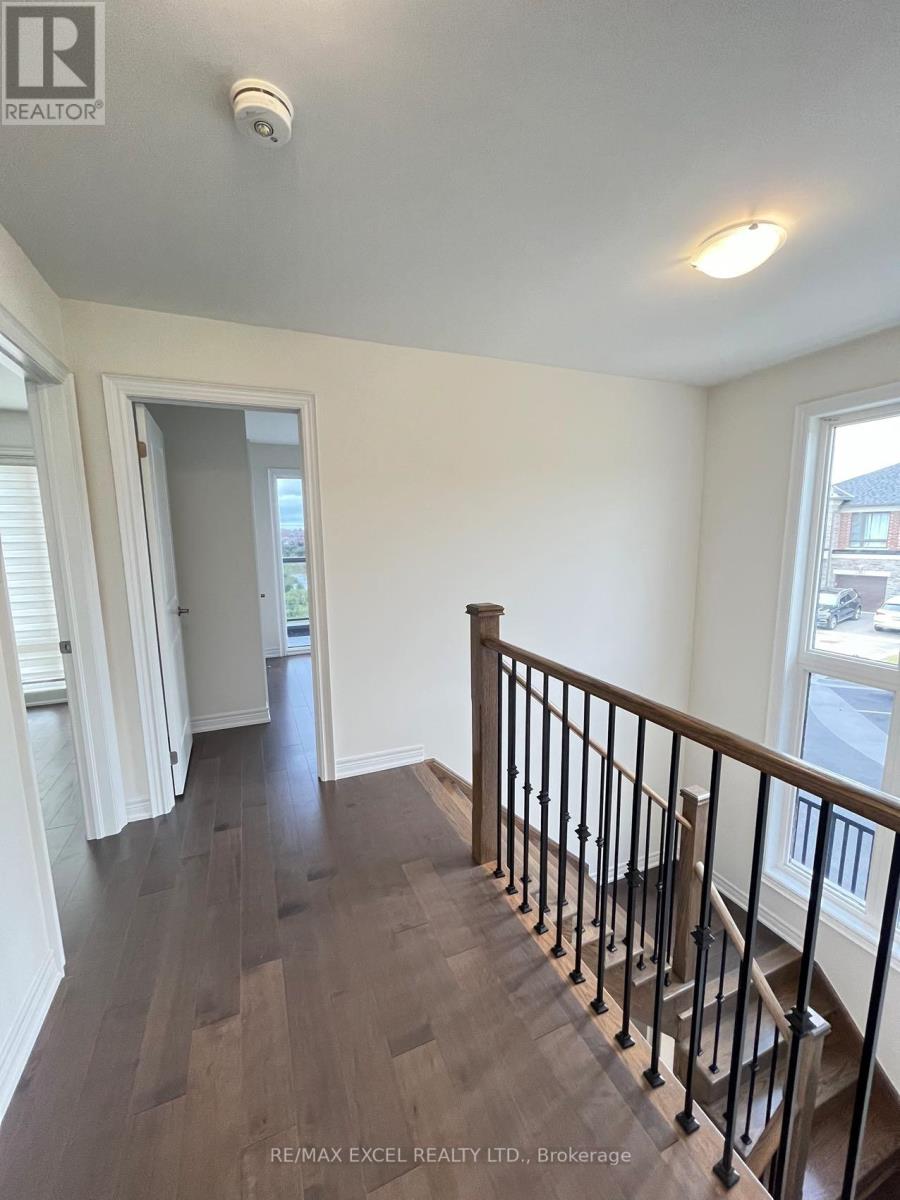 24 Stubbs Lane, Aurora, Ontario  L4G 3Y3 - Photo 20 - N12769570