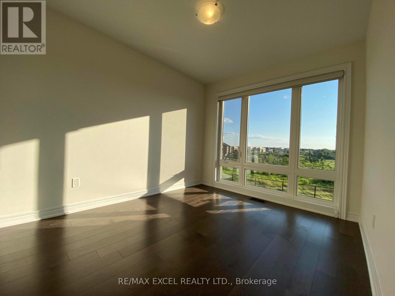 24 Stubbs Lane, Aurora, Ontario  L4G 3Y3 - Photo 24 - N12769570