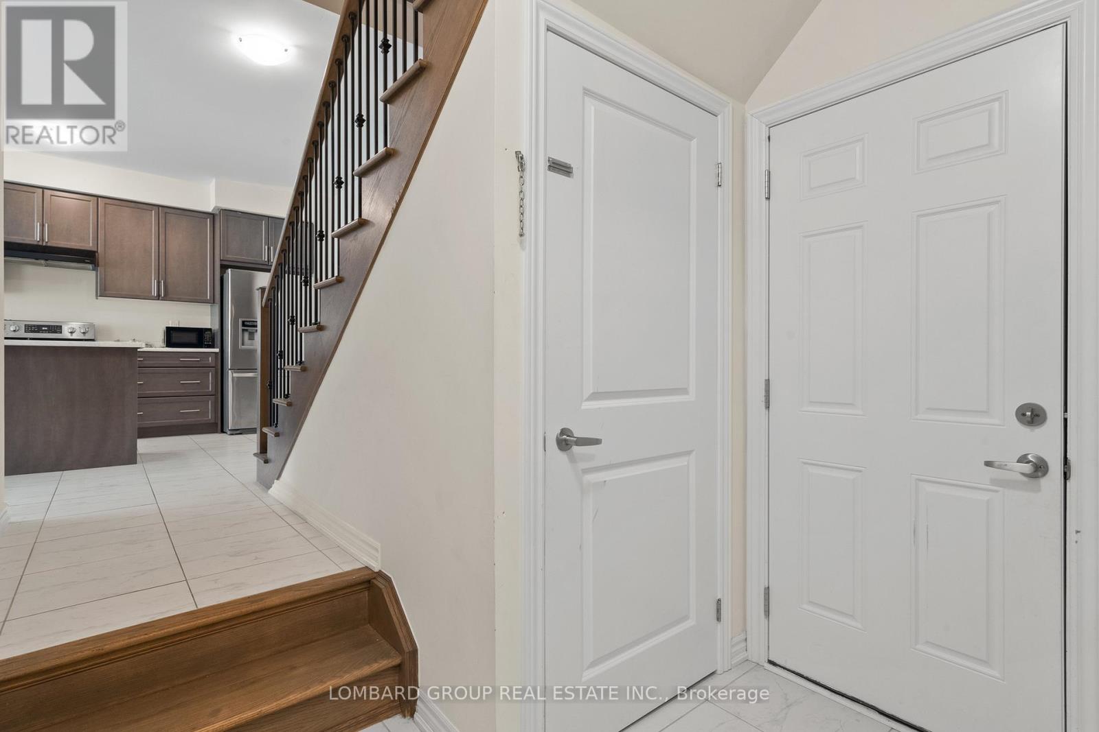 212 Vanilla Trail, Thorold, Ontario  L2V 0L3 - Photo 18 - X12769584