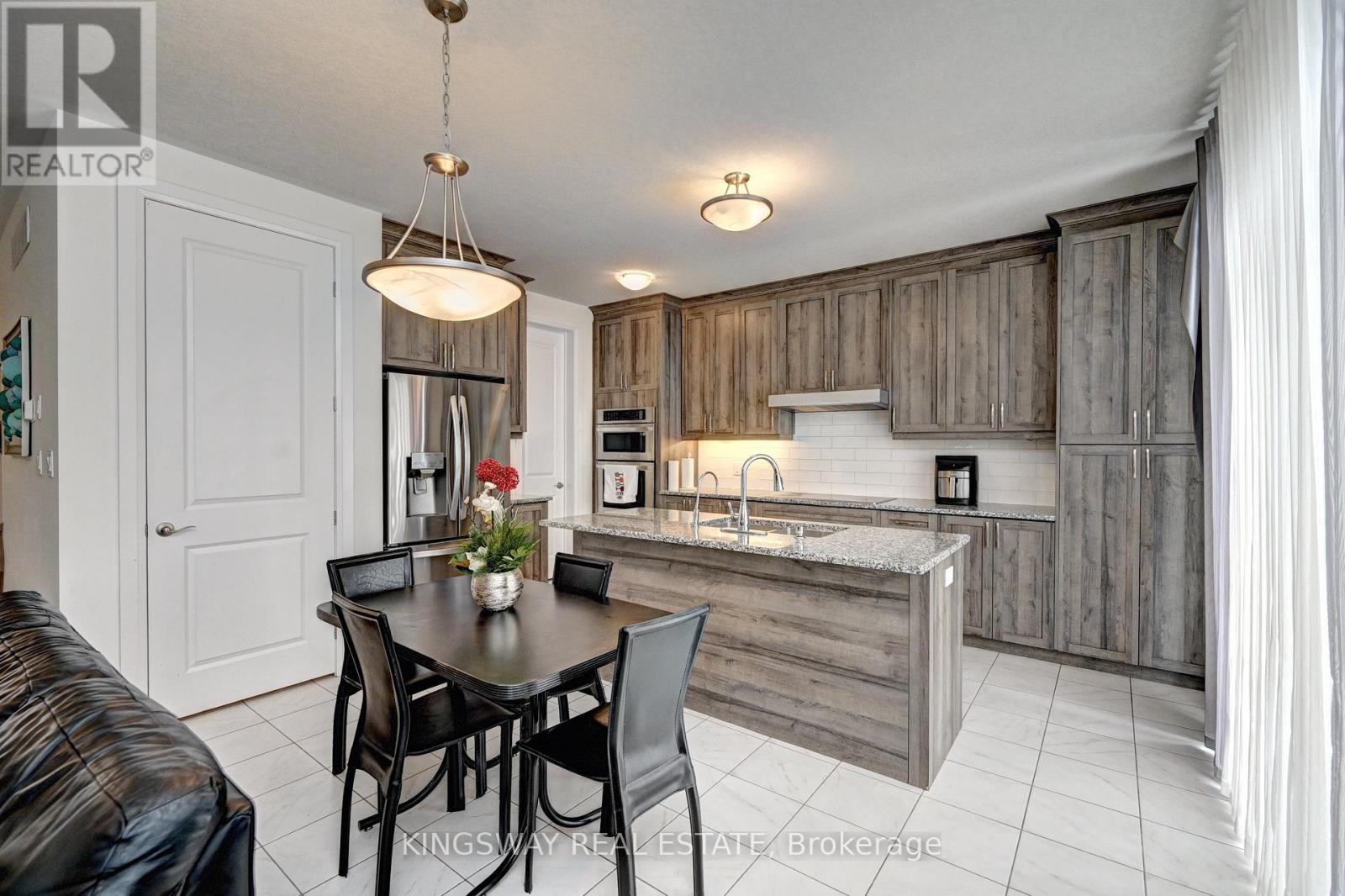 520 Nathalie Crescent, Kitchener, Ontario  N2E 0C9 - Photo 11 - X12769588