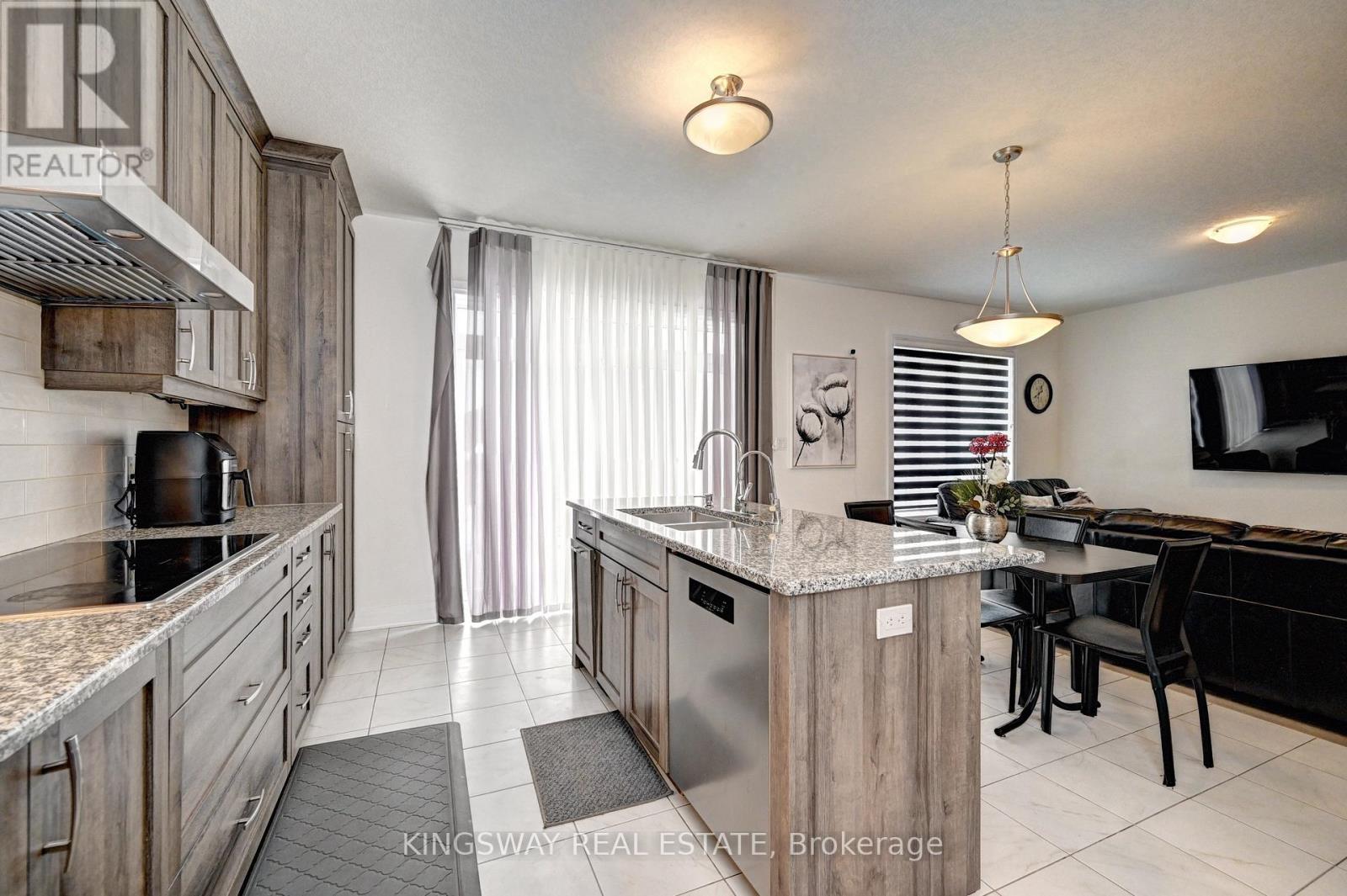 520 Nathalie Crescent, Kitchener, Ontario  N2E 0C9 - Photo 14 - X12769588