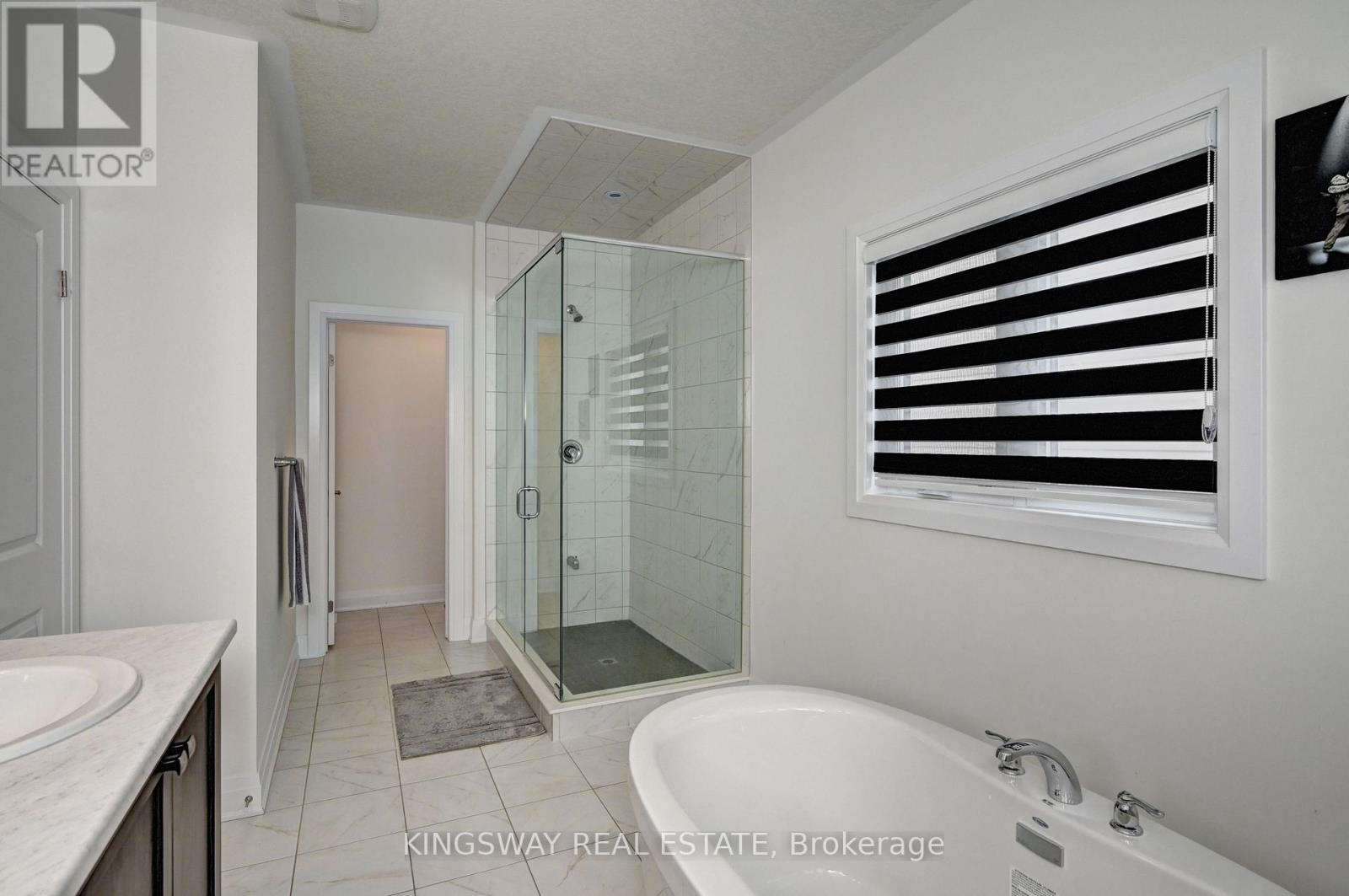 520 Nathalie Crescent, Kitchener, Ontario  N2E 0C9 - Photo 22 - X12769588