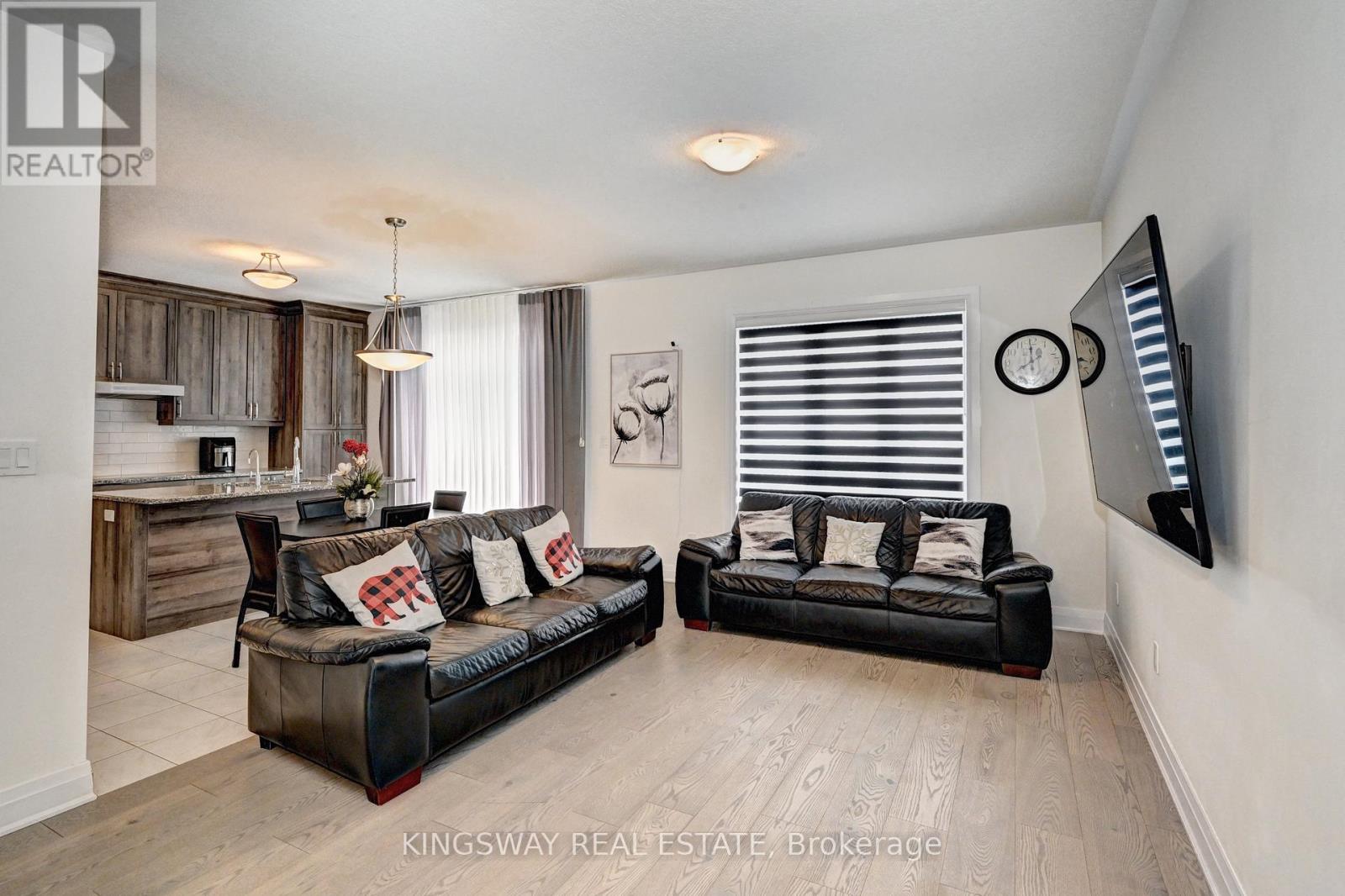 520 Nathalie Crescent, Kitchener, Ontario  N2E 0C9 - Photo 9 - X12769588