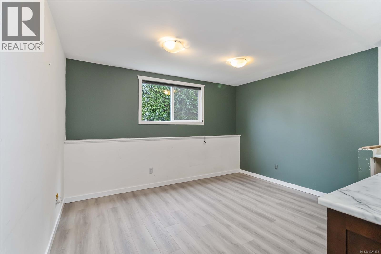 4370 Elnido Cres, Saanich, British Columbia  V8N 4Z6 - Photo 35 - 1023167