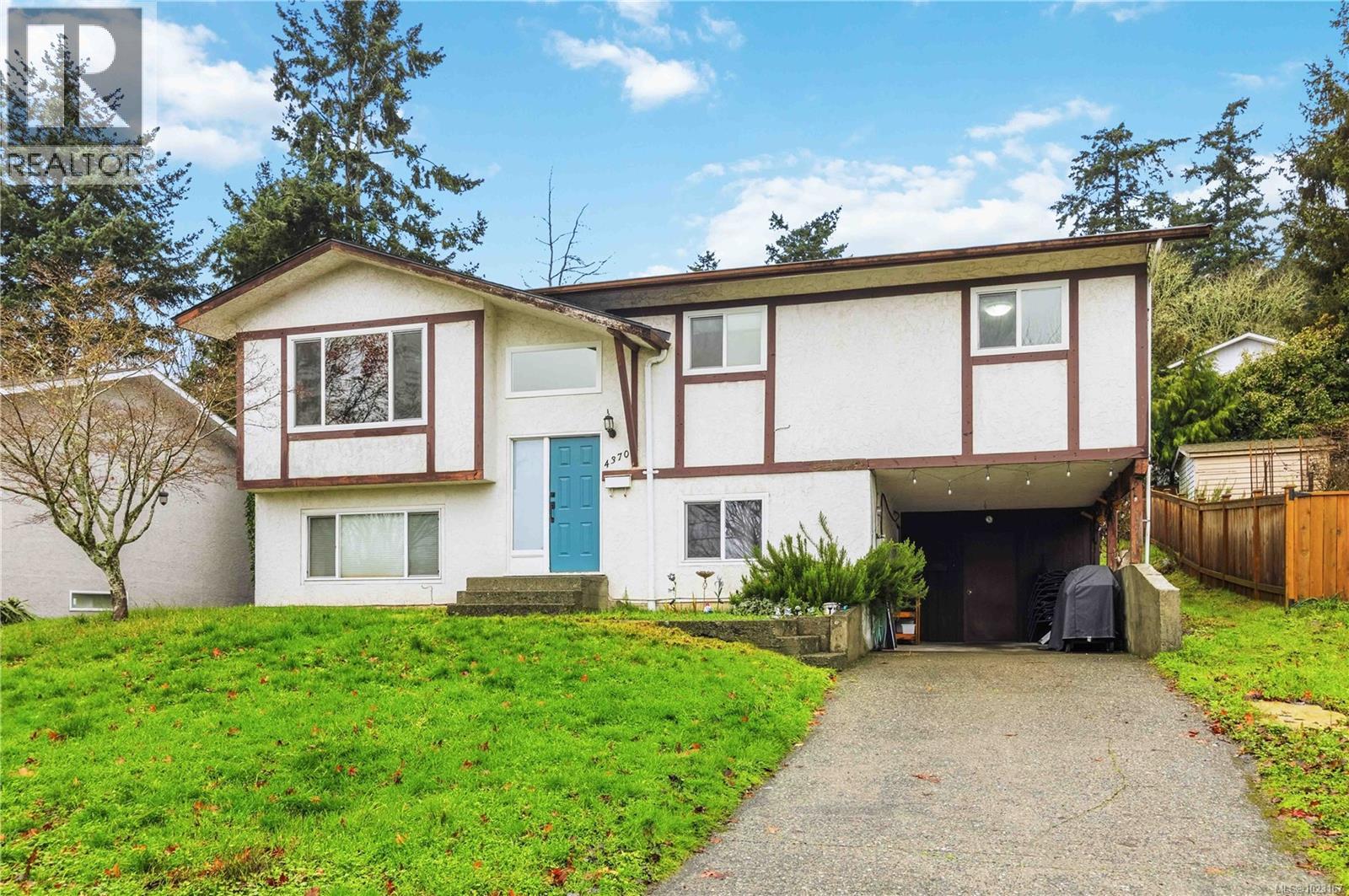 4370 Elnido Cres, Saanich, British Columbia  V8N 4Z6 - Photo 5 - 1023167