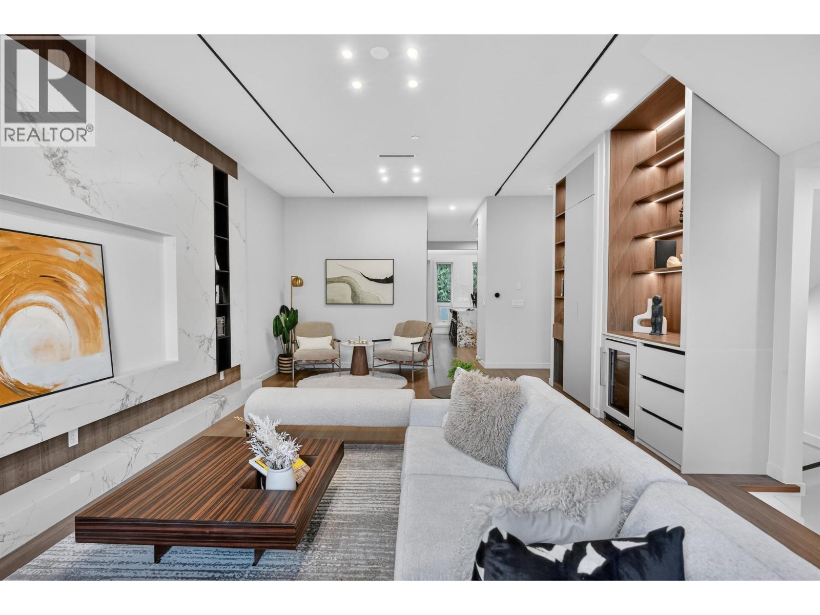 Listing Picture 4 of 12 : 3548 W 35TH AVENUE, Vancouver / 溫哥華 - 魯藝地產 Yvonne Lu Group - MLS Medallion Club Member