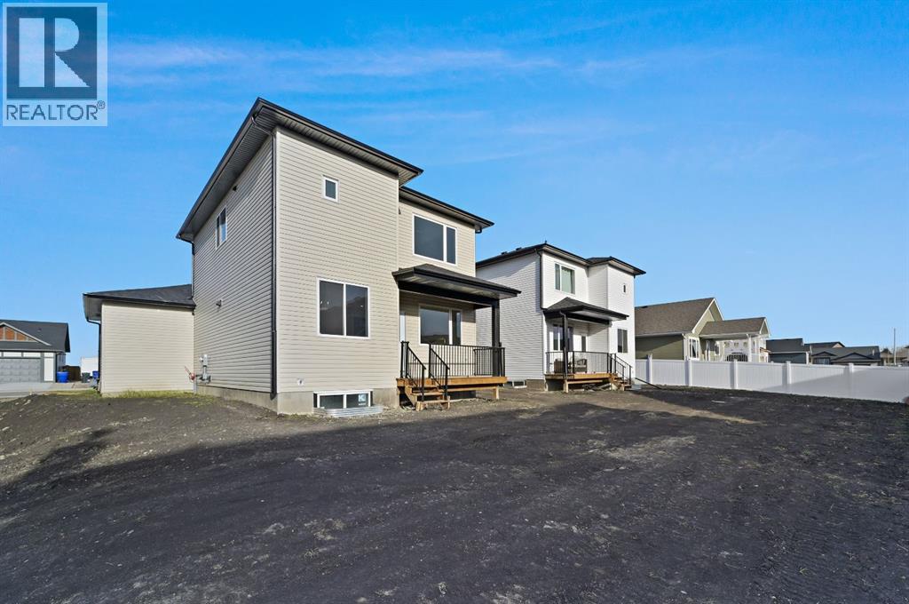 78 Vincent Crescent, Olds, Alberta  T0M 0W0 - Photo 28 - A2270657