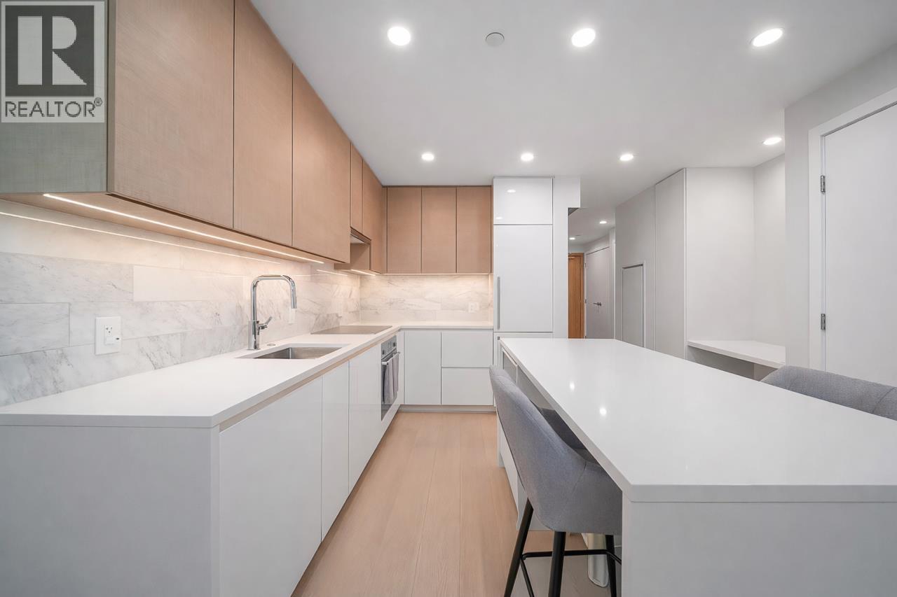 Listing Picture 9 of 37 : 909 2108 GILMORE AVENUE, Burnaby / 本拿比 - 魯藝地產 Yvonne Lu Group - MLS Medallion Club Member