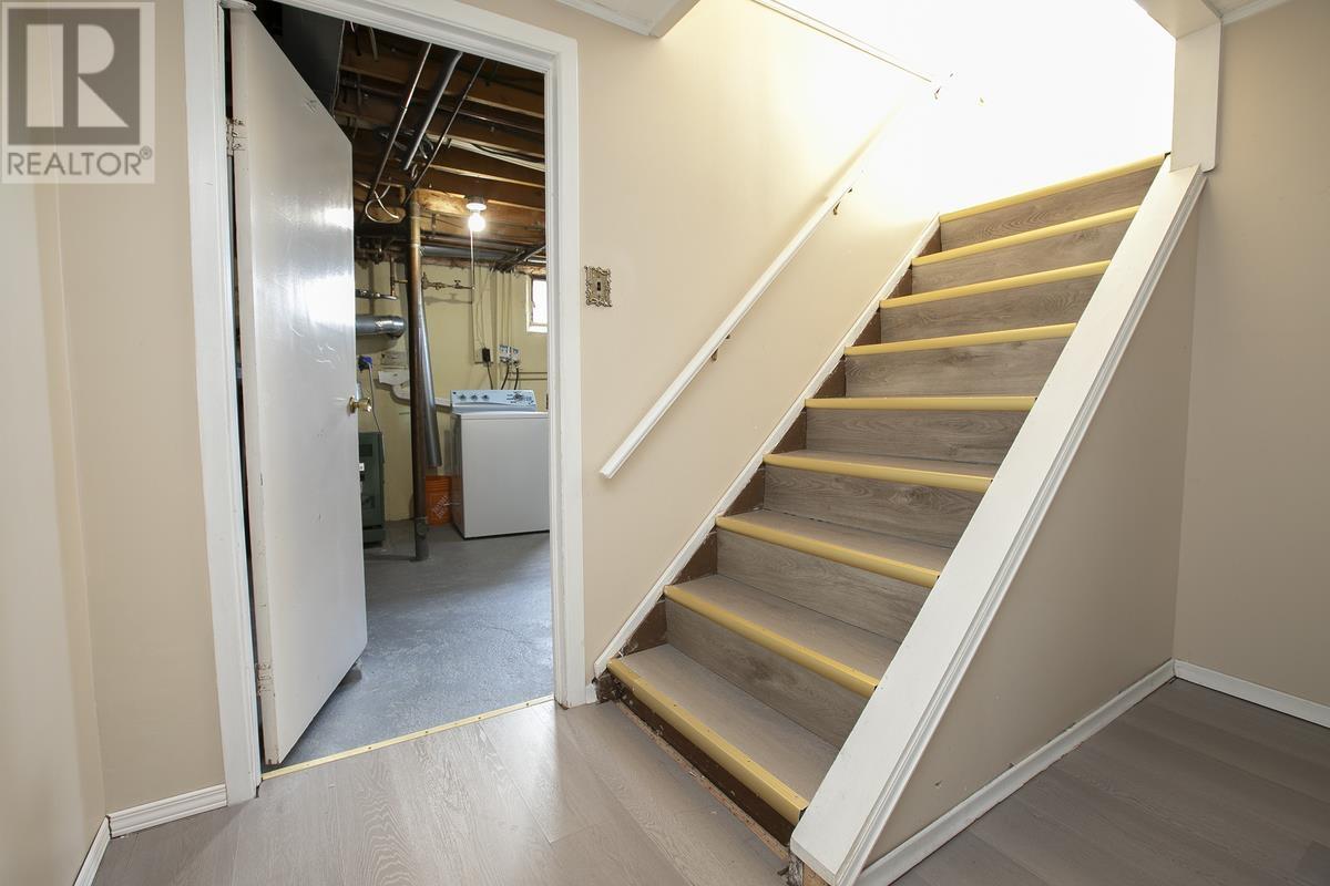 537 Placid Ave, Sault Ste. Marie, Ontario  P6B 3M4 - Photo 35 - SM253191