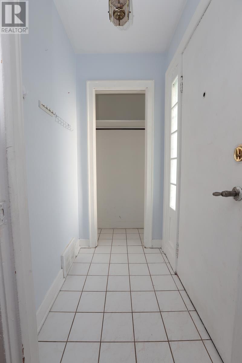 85 Shannon Rd, Sault Ste. Marie, Ontario  P6A 4J6 - Photo 13 - SM260052