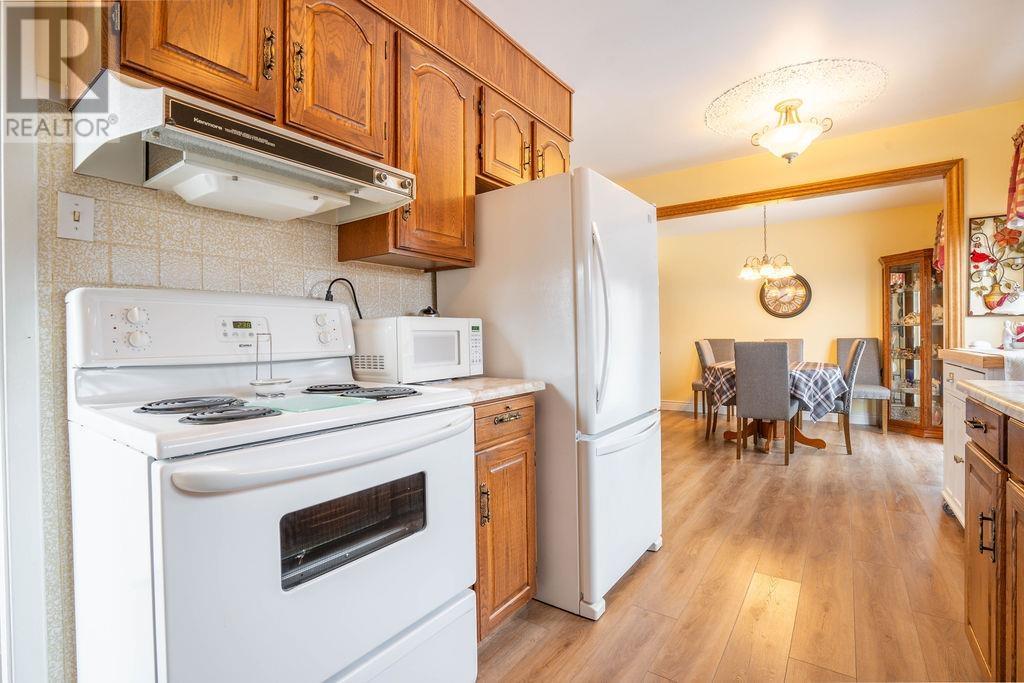 268 Rowell Ave, Sault Ste. Marie, Ontario  P6C 5K8 - Photo 15 - SM260209