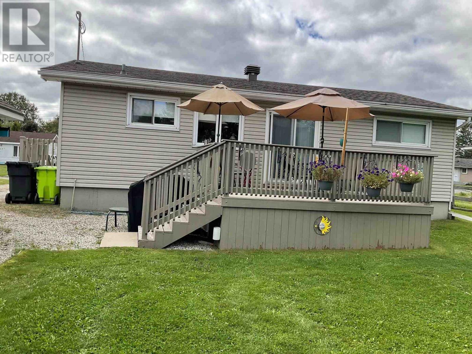 268 Rowell Ave, Sault Ste. Marie, Ontario  P6C 5K8 - Photo 4 - SM260209