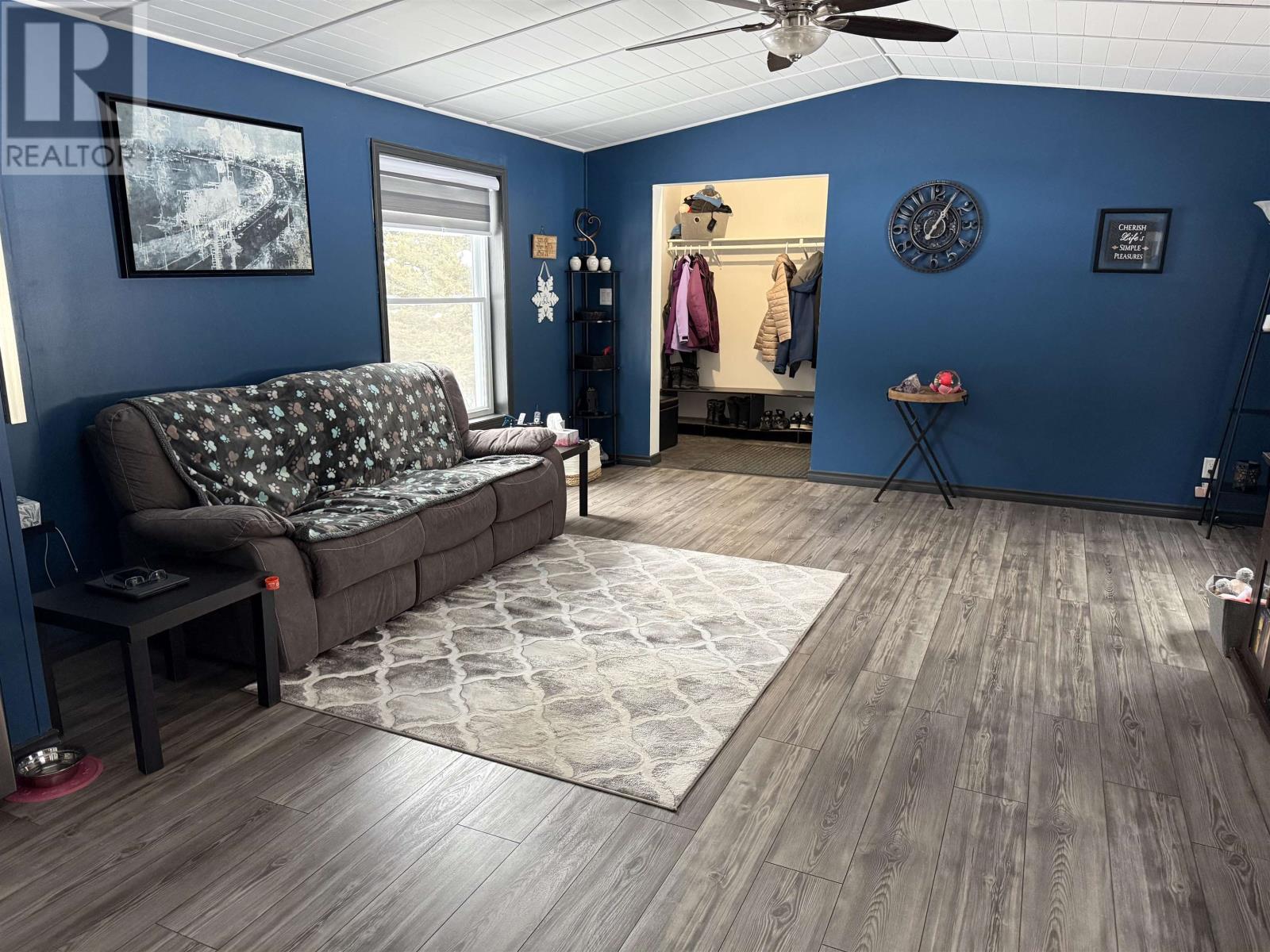 32 Chambers Road, Kakabeka Falls, Ontario  P0T 1W0 - Photo 11 - TB2600151