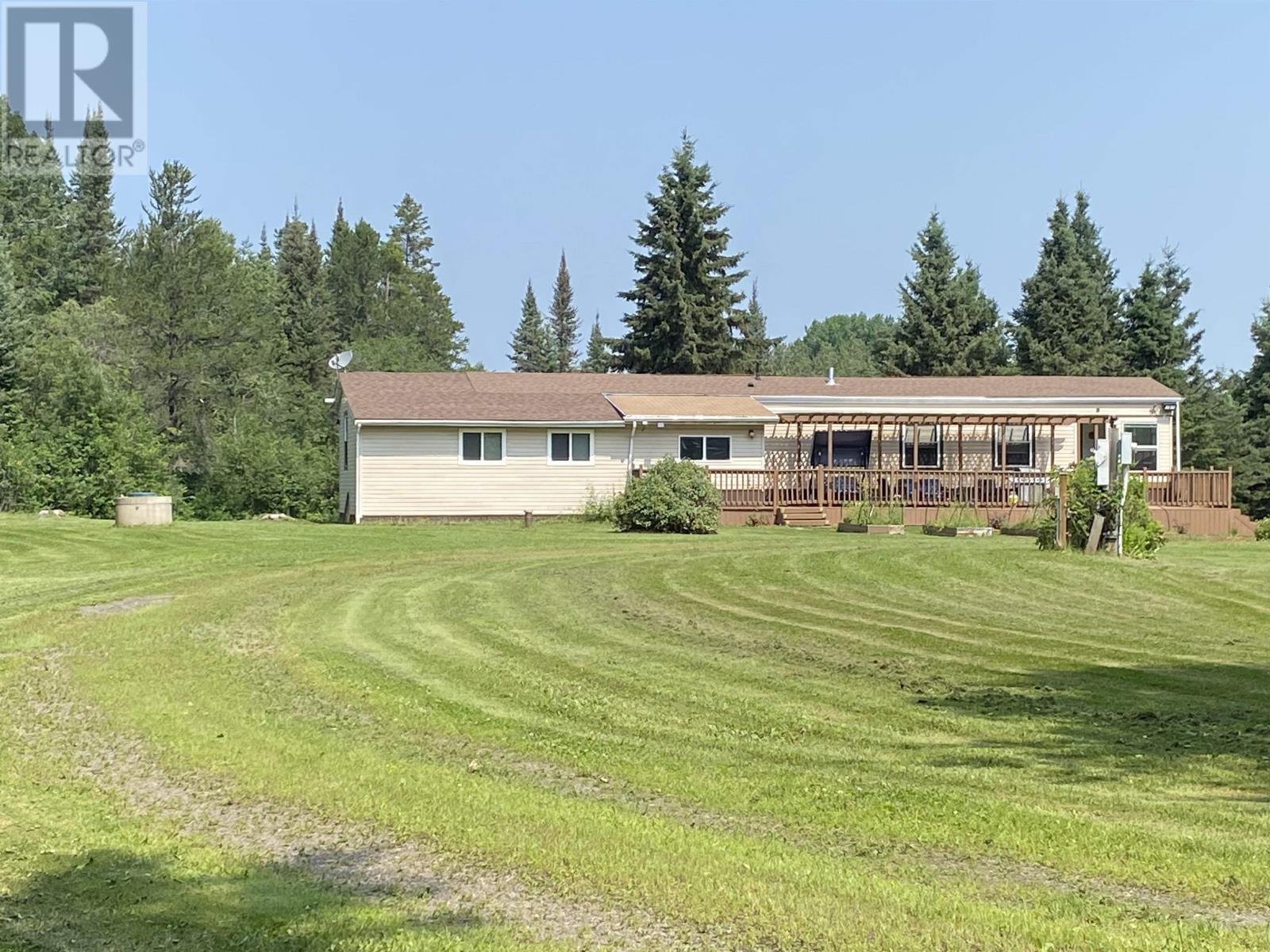 32 Chambers Road, Kakabeka Falls, Ontario  P0T 1W0 - Photo 3 - TB2600151