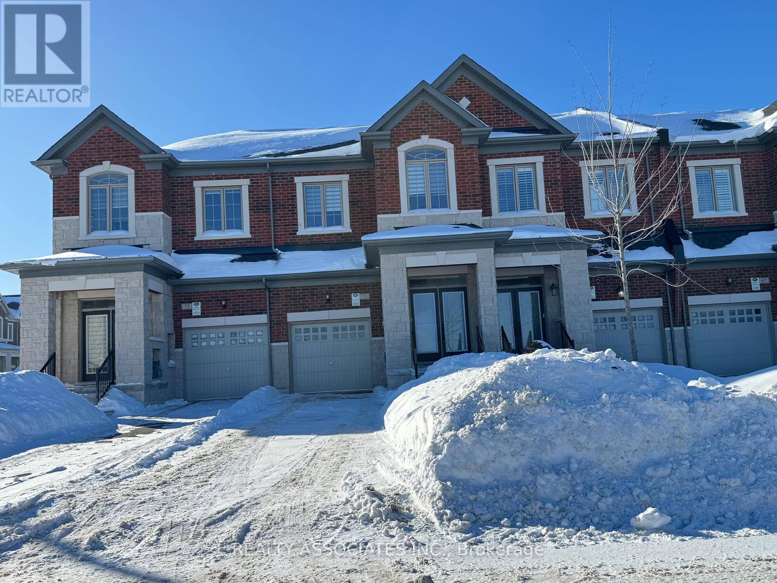 71 SCHMELTZER CRESCENT, Richmond Hill, Ontario