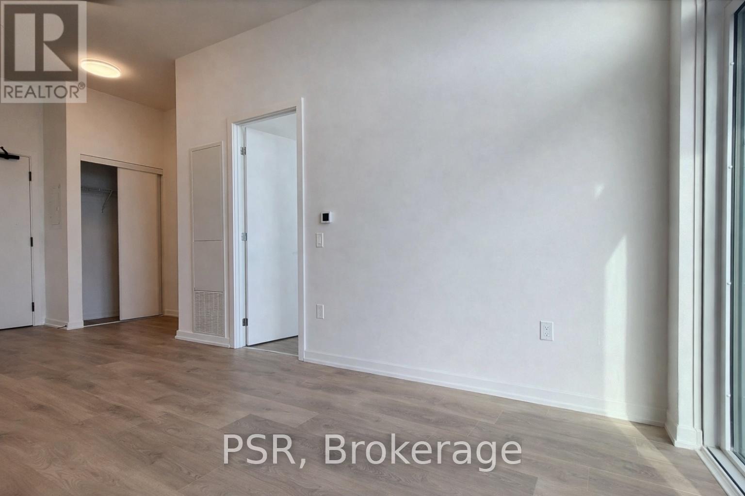 1510 - 10 Graphophone Grove, Toronto (Dovercourt-Wallace Emerson-Junction), Ontario  M6H 0E5 - Photo 18 - W12757510