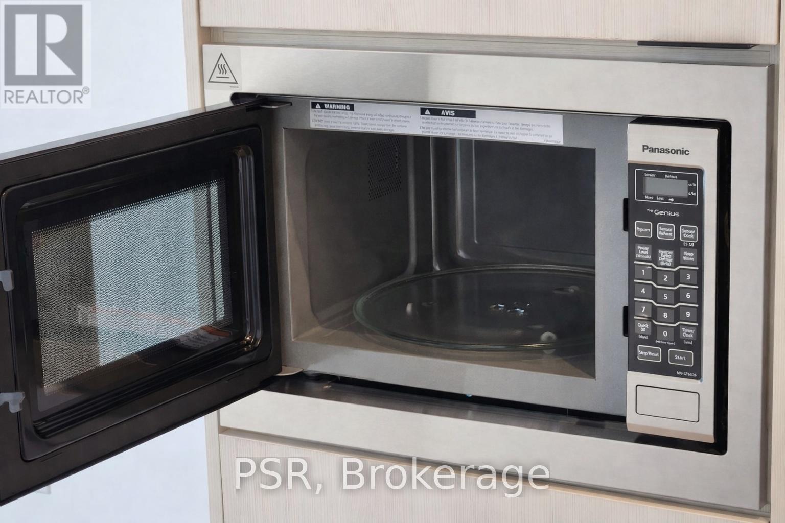 1510 - 10 Graphophone Grove, Toronto (Dovercourt-Wallace Emerson-Junction), Ontario  M6H 0E5 - Photo 10 - W12757510