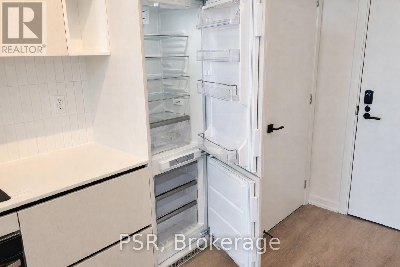 1510 - 10 Graphophone Grove, Toronto (Dovercourt-Wallace Emerson-Junction), Ontario  M6H 0E5 - Photo 9 - W12757510