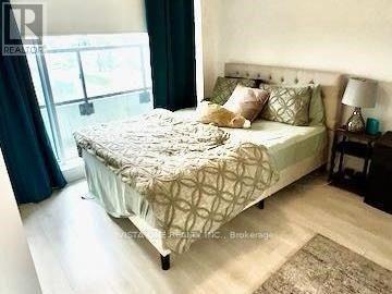 403 - 297 Oak Walk Drive, Oakville (Ro River Oaks), Ontario  L6H 3R6 - Photo 4 - W12769596