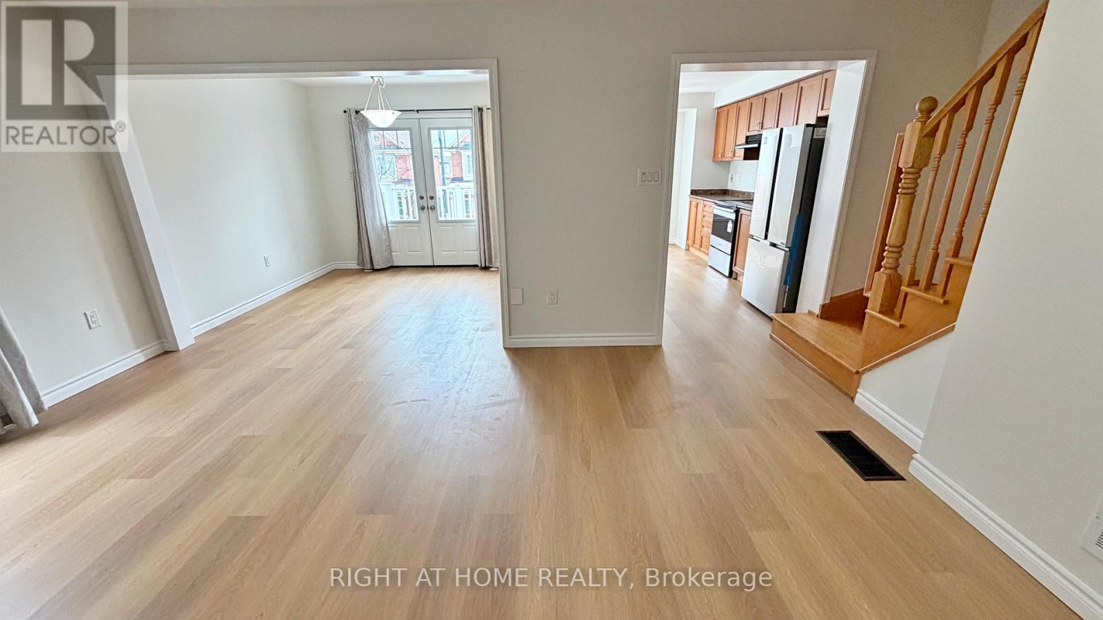 275 Woodley Crescent, Milton (Wi Willmott), Ontario  L9T 8B8 - Photo 16 - W12769600