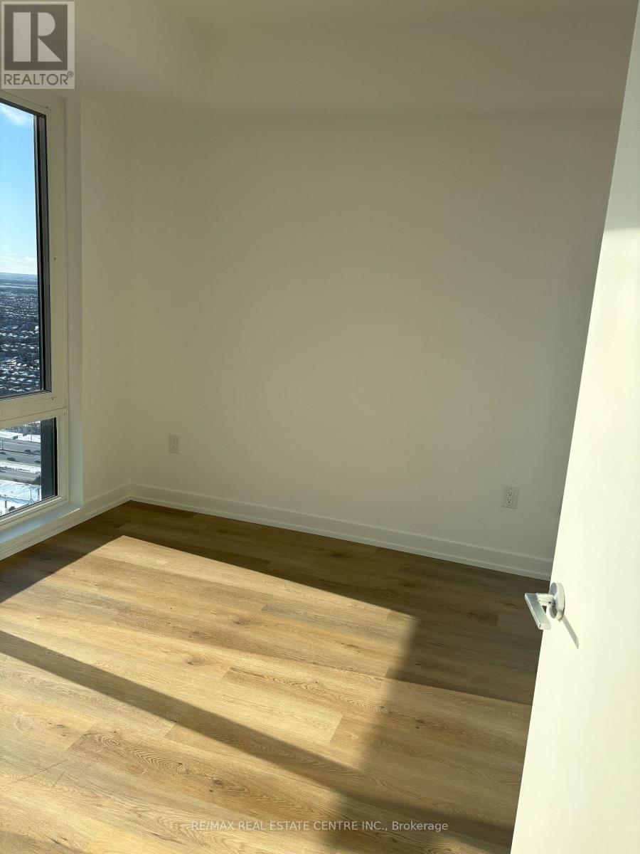 4209 - 395 Square One Drive, Mississauga (City Centre), Ontario  L5B 0P6 - Photo 16 - W12769604