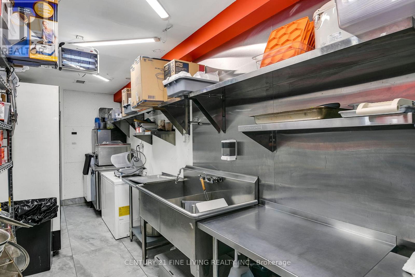 81 Huron Street, Toronto, Ontario  M5T 2A8 - Photo 26 - C12769622