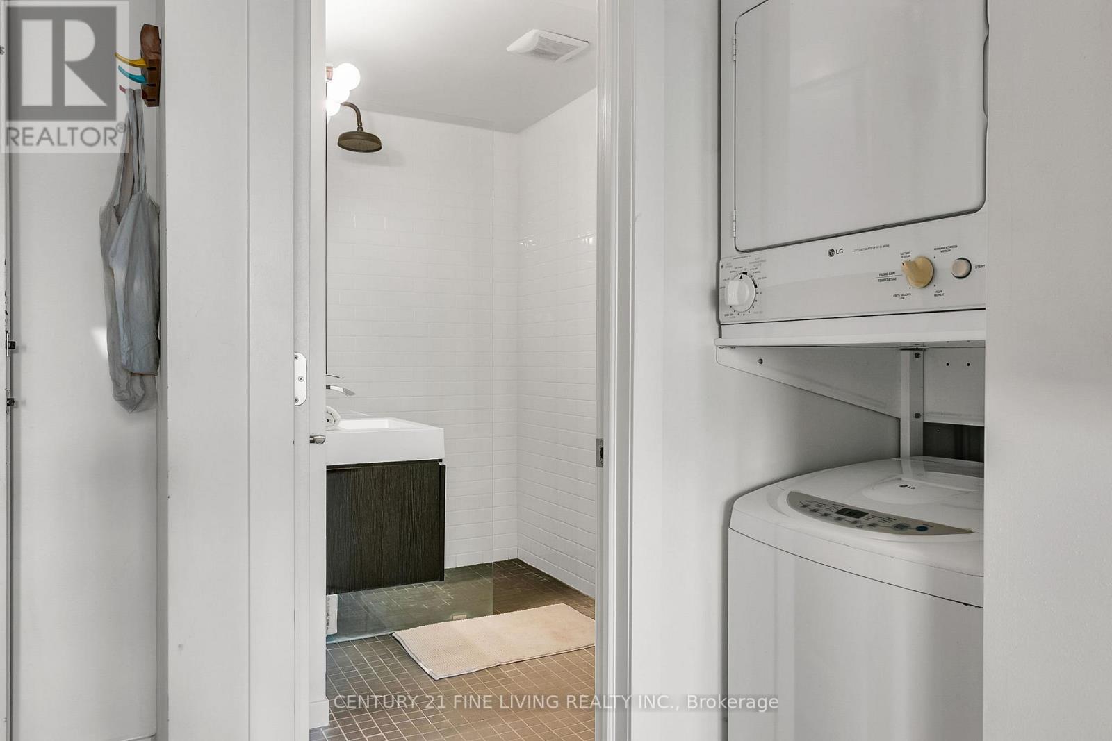 81 Huron Street, Toronto, Ontario  M5T 2A8 - Photo 36 - C12769622