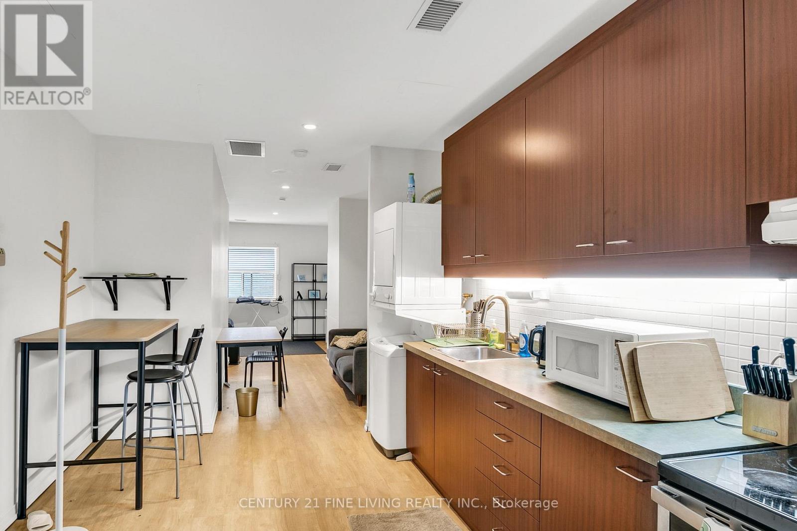 81 Huron Street, Toronto, Ontario  M5T 2A8 - Photo 39 - C12769622