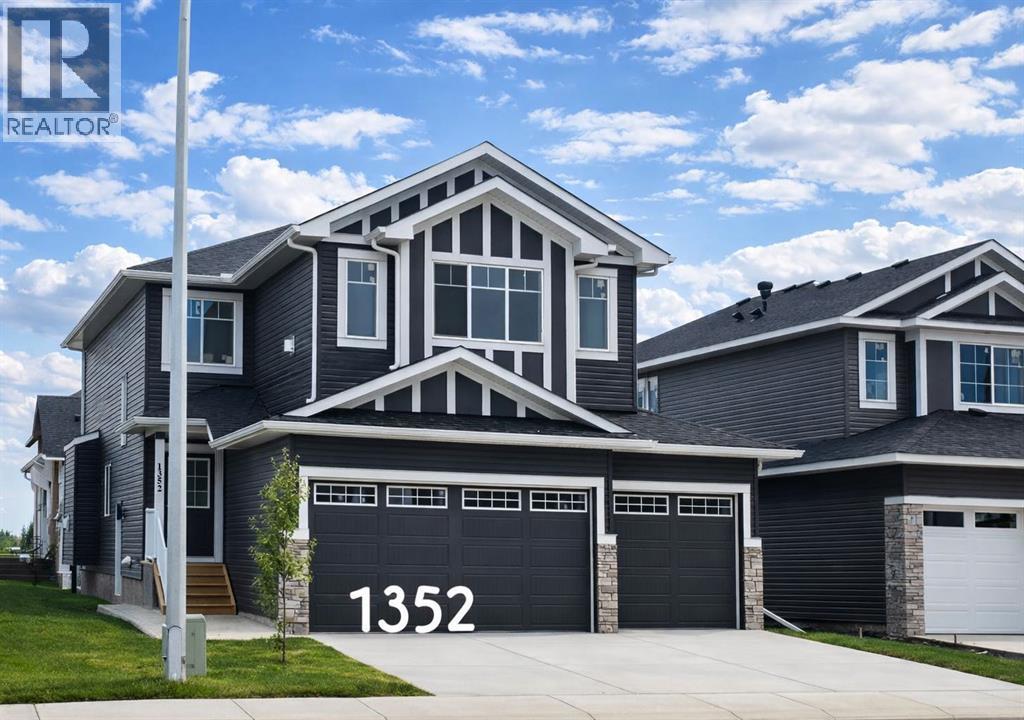 1352 Scarlett Ranch Boulevard, Carstairs, Alberta