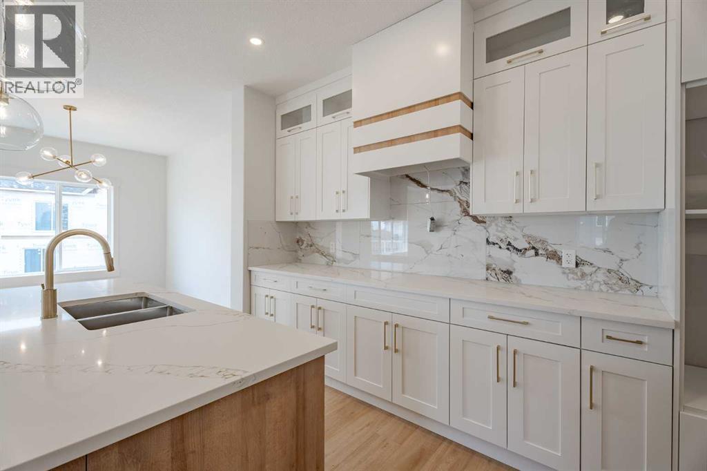 1352 Scarlett Ranch Boulevard, Carstairs, Alberta  T0M 0N0 - Photo 4 - A2284289