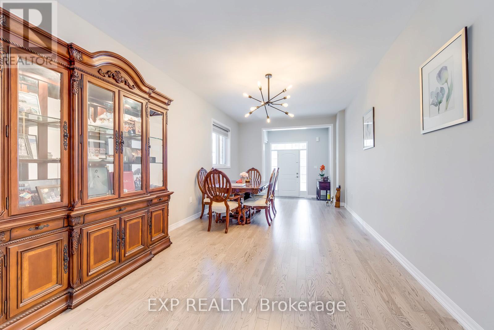 3302 Jacob Way, Oakville (Go Glenorchy), Ontario  L6M 5J9 - Photo 6 - W12769624