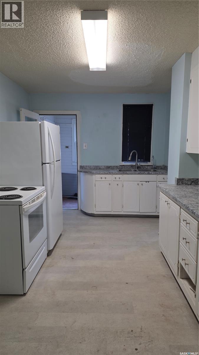 2143 Cameron Street, Regina, Saskatchewan  S4T 2V7 - Photo 9 - SK021155