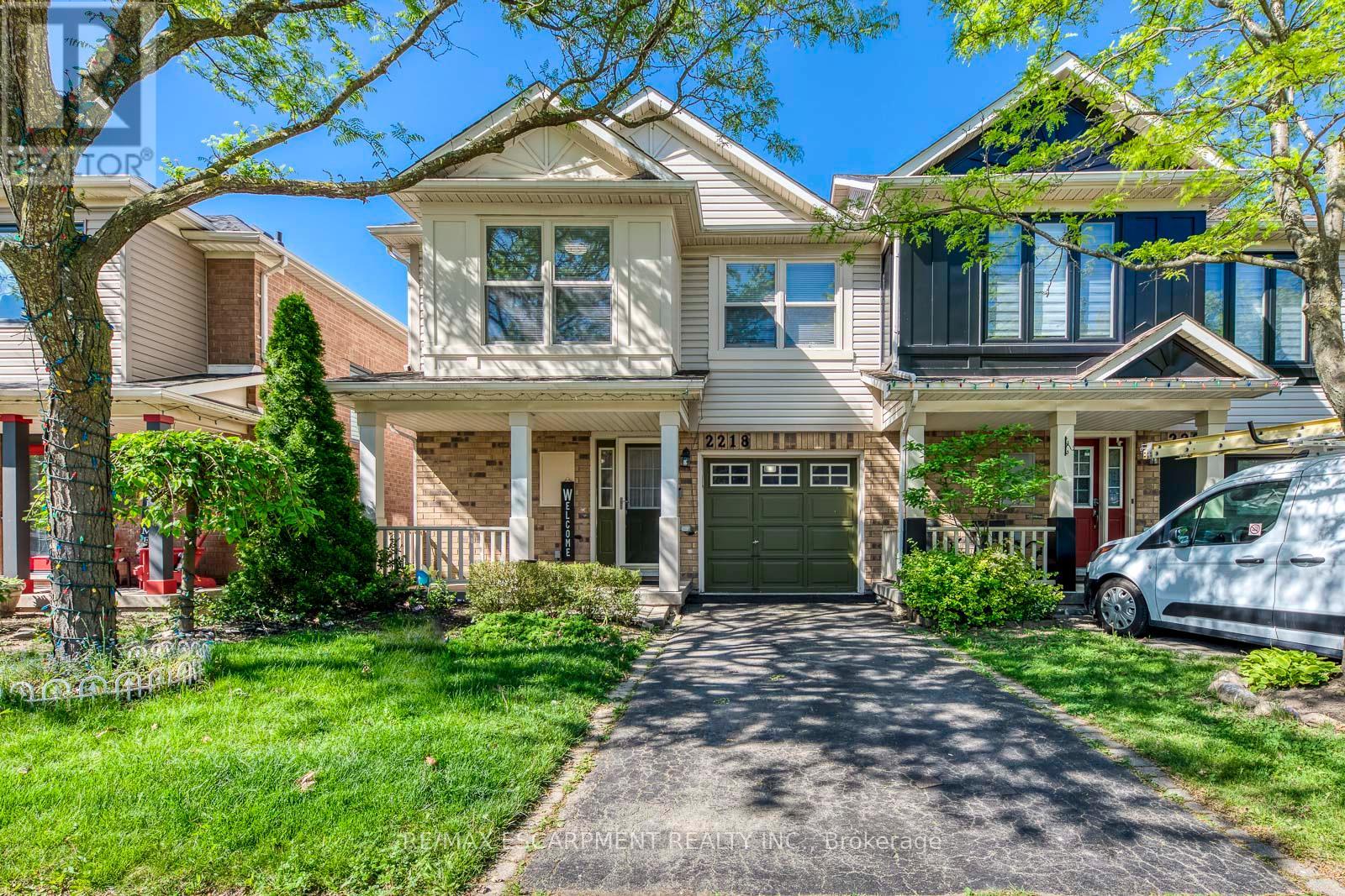 2218 Shadetree Avenue, Burlington, Ontario  L7L 6L4 - Photo 1 - W12760376