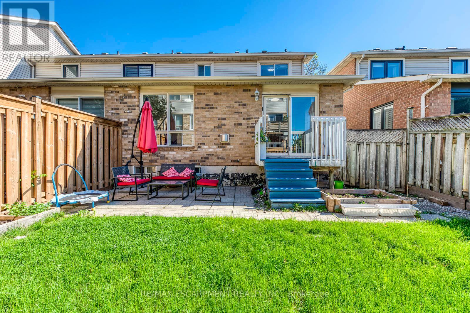 2218 Shadetree Avenue, Burlington, Ontario  L7L 6L4 - Photo 41 - W12760376