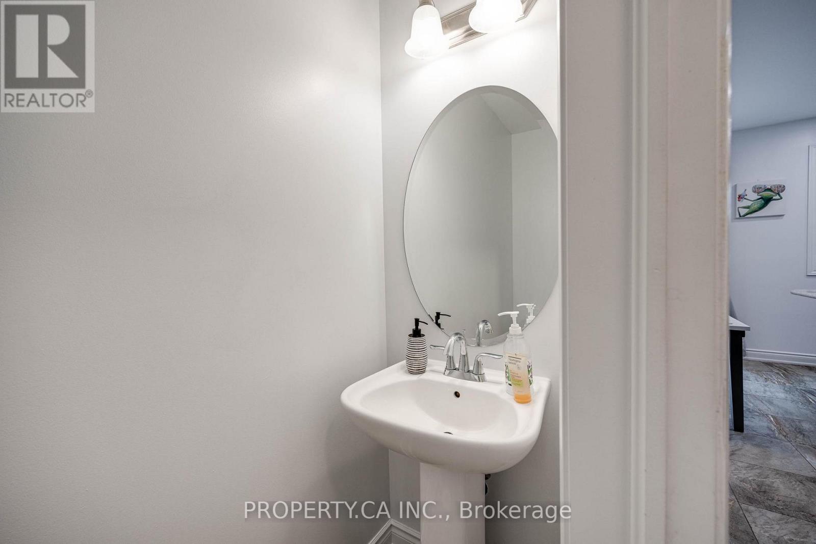 53 - 1331 Major Mackenzie Drive, Vaughan, Ontario  L6A 4W4 - Photo 16 - N12769636